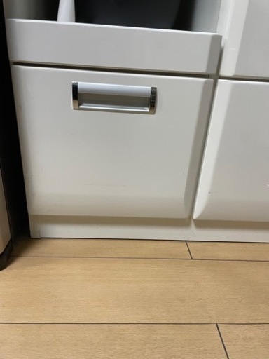 ニトリ！大容量美品食器棚！！