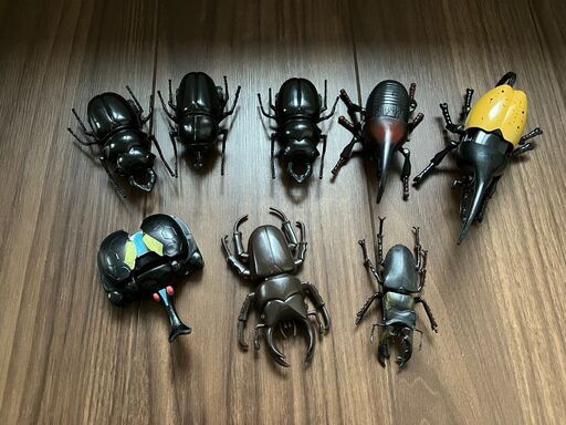 【美品】カブトムシ/クワガタヒィギュア13体セット カブトムシ クワガタ フィギュア 13匹 - メルカリ