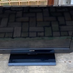 
32インチ　液晶テレビ　アナログチューナー付き
