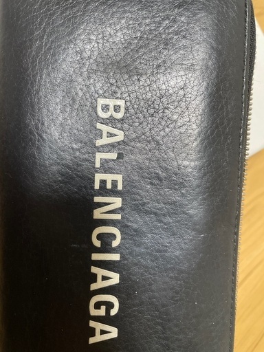 最終値下げ！BALENCIAGA箱ギャランティカード付バレンシアガ長財布