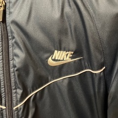 NIKE ジャンバーの画像