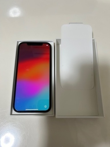 美品　iphone12 本体　