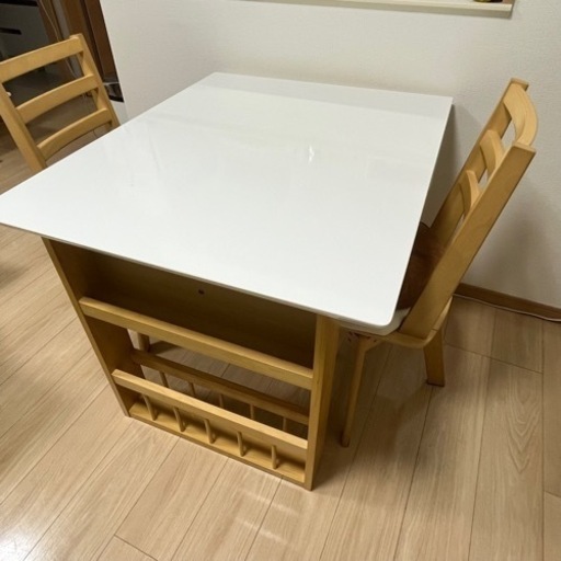 確定　ダイニングテーブル+チェア×2