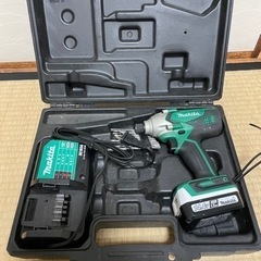 マキタ14.4V インパクトドライバー
