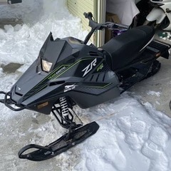 スノーモービル　ZR200