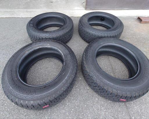 285/60/18 中古タイヤ4本　GEOLANDAR