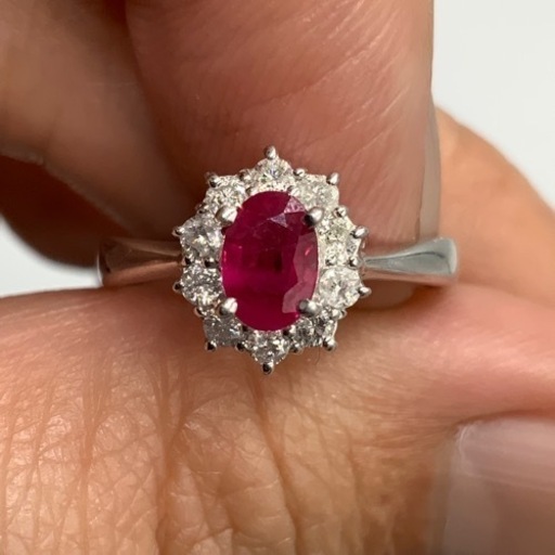 売り切れました。Pt900 プラチナ900 ルビーリング　ダイヤモンドリング　4.3g 約10号