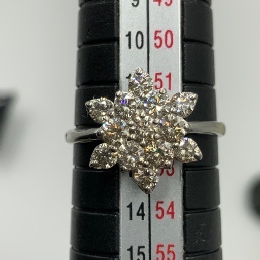 売り切れました。Pt900 プラチナ900 ダイヤモンドリング　フラワーダイヤモンド　3.3g 約12号