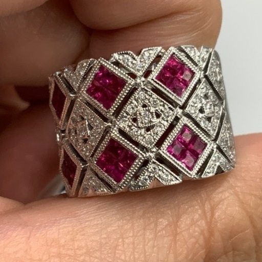 K18 18金　ホワイトゴールド　ダイヤモンド　ルビーリング　12.1g 約18号　1.58ct 0.5ct