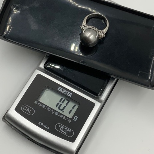 売り切れました。Pt900 プラチナ900 大粒 黒蝶真珠　指輪　パールリング　10.7g 約11号