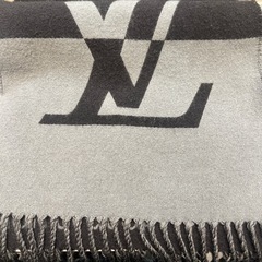 LOUIS VUITTO【ルイヴィトンマフラー】