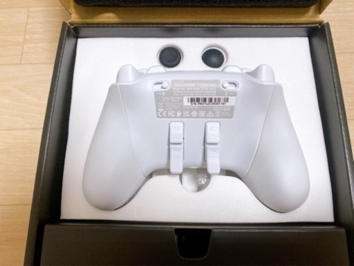 【ほぼ新品】ゲーミングコントローラー(RAZER)