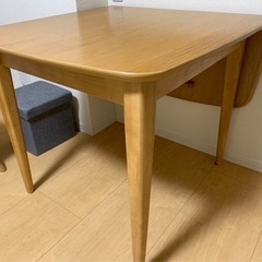 【伸長式80-120㎝　ダイニングテーブル】 の画像