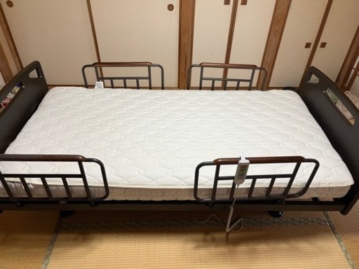 介護ベッド　美品　