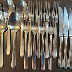 IKEAスプーン・フォークセットの画像