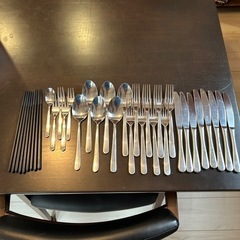 IKEAスプーン・フォークセットの画像