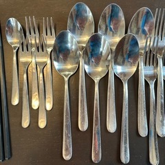 IKEAスプーン・フォークセットの画像