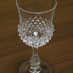 クリスタル風のワイングラス 大5個（8cm×18cm）の画像