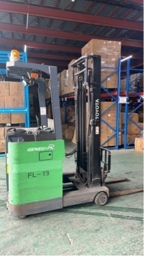 トヨタ　フォークリフト