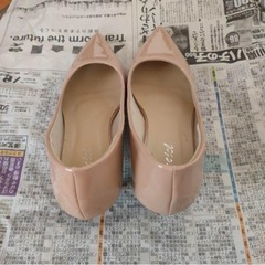 パンプス♡ピンクベージュの画像