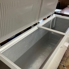 電気冷凍庫　RRS-605SFの画像