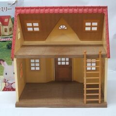 ★ 特価 ★ シルバニア はじめてのシルバニアファミリー ➂ 2010 箱付　お買い得 安い！ 家 おうち ドールハウス　☆ PayPay(ペイペイ)決済可能 ☆ 札幌市 豊平区 平岸 平岸店の画像