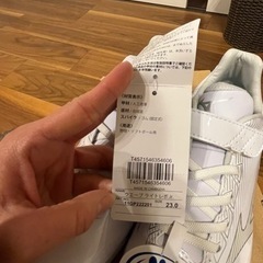 ミズノ　ウェーブライトレボJr. 23 未使用　お値下げ不可の画像