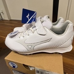 ミズノ　ウェーブライトレボJr. 23 未使用　お値下げ不可の画像