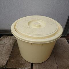 漬け物桶 内径約25cm 高さ24.5cm
