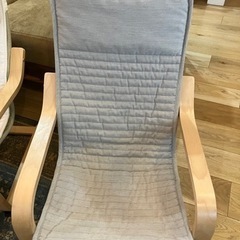 値引しました【美品】IKEA ポエング キッズ アーム チェア 2つセット 子供イス の画像