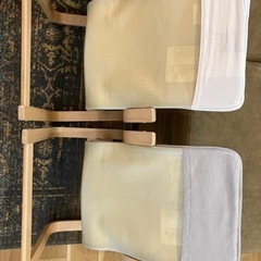 値引しました【美品】IKEA ポエング キッズ アーム チェア 2つセット 子供イス の画像