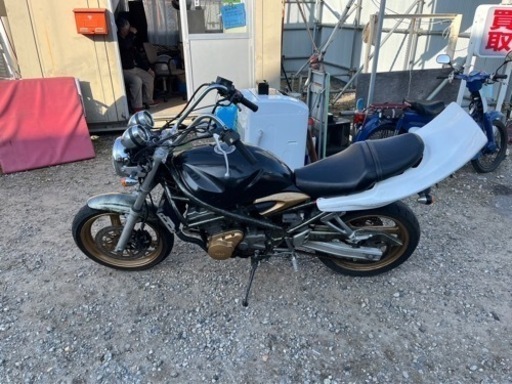 バンテッド250 CCジャンク品です。鍵はあります。書類がありません。部品取り