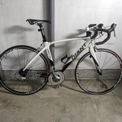 美車　GIANT ジャイアントDEFYADVANCED　フルカーボン