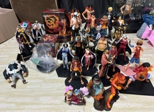 ワンピースフィギュア　まとめ売り26体＋おまけ5体