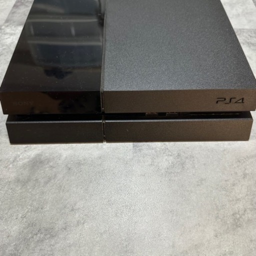 PlayStation 4本体・コントローラーセット