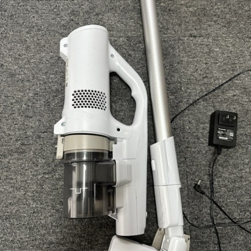 Panasonic パワーコードレス掃除機　サイクロン