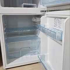 2ドア冷蔵庫の画像