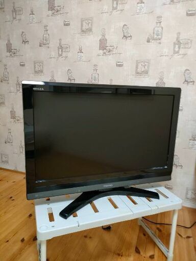 東芝レグザ32型　HD付
