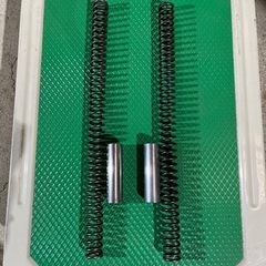 バイク用 フロントフォークスプリング？　中古品