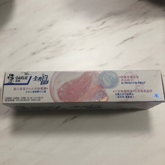 【未開封】キラキラ星入り歯磨き粉　DARLIE 台湾歯磨き粉の画像