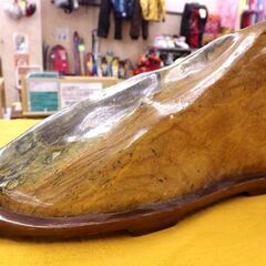 お値下げ中！ 鑑賞石 山型 台座付き 40cm×12cm×12cm 4.86kg 黄土色 天然石 置物  札幌市 豊平区 西岡の画像