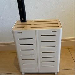 ナイフホルダー　IKEA AVSTEG  未使用の画像