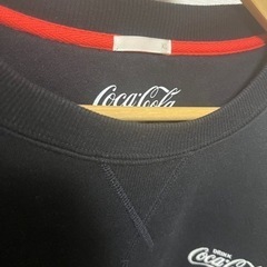 GU ジーユー　Coca-Cola コカ コーラ コラボ スウェットプルオーバー　中古品の画像