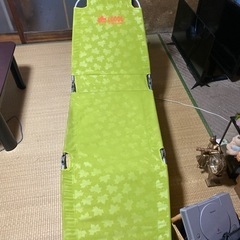 折りたたみベッド 2つ