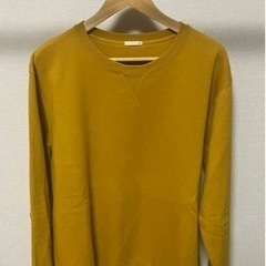 GU ジーユー　スウェットプルオーバー　中古品