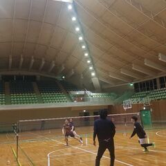2/7と2/12、バドミントンしませんか？？