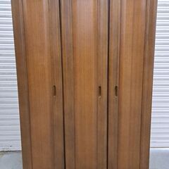 江口木材産業 木製 大型 ワードローブ 3連扉 洋タンス 箪笥 洋服 全国家具工業連合会 幅122cm×奥行58cm×高さ192cm 