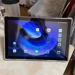 タブレット　ケース付き　FMラジオ
