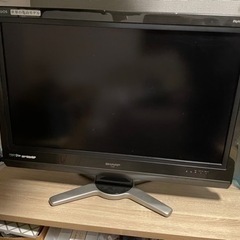 AQUOSシャープ　テレビ32型
