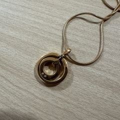 SWAROVSKI ネックレス　ペンダントの画像